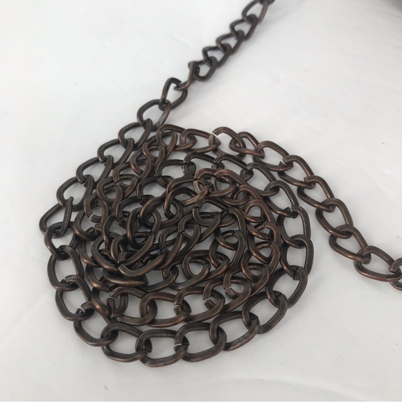 Leather Vintage Handbag with Modern Crossbody Chain - Picture 3 of 15